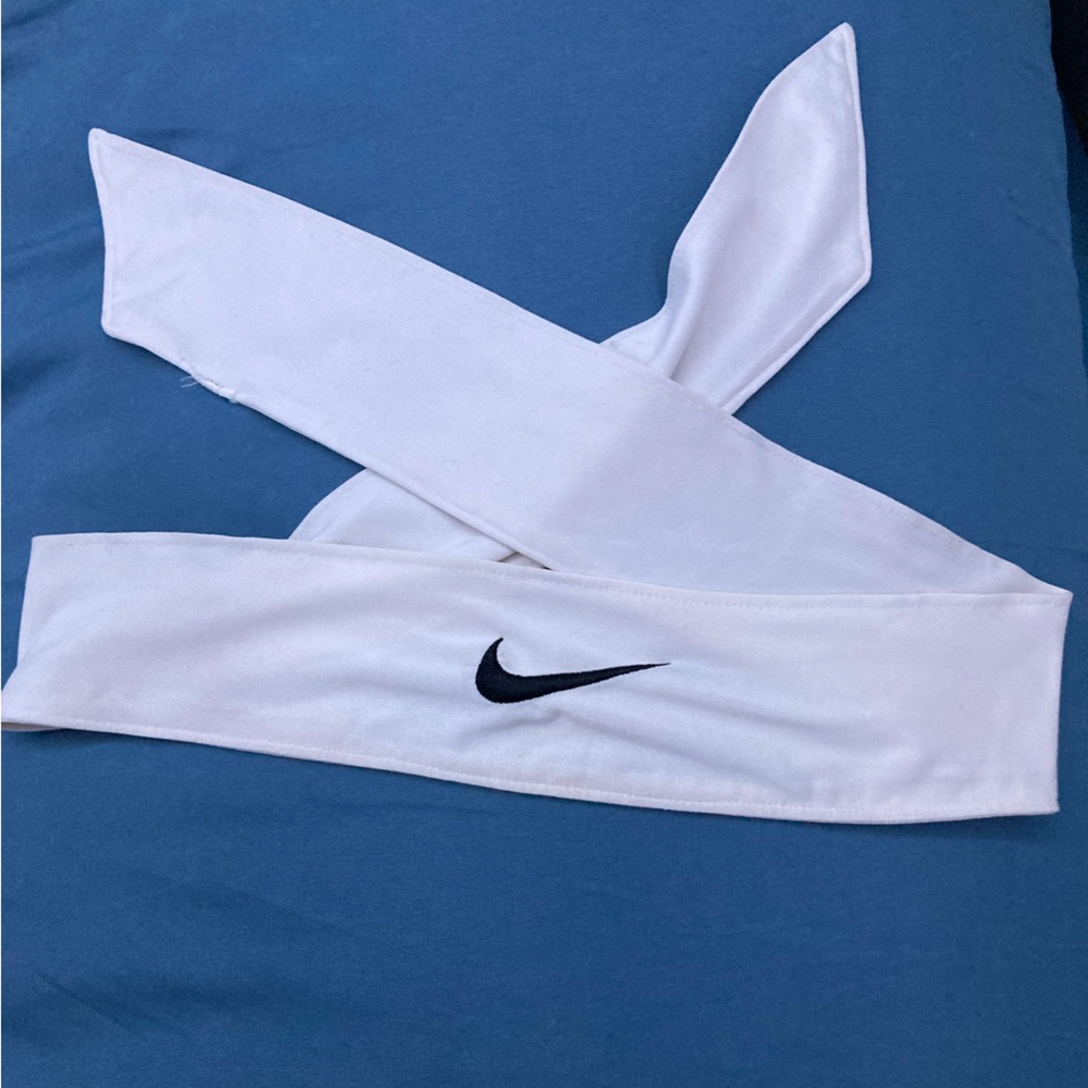 Nike Dri-Fit White Sold Adjustable Tie Headband